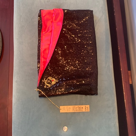 NWT “Sir Alistair Rai” Rosena Infinity Sequin Mobius in Black & Pink - Picture 1 of 7